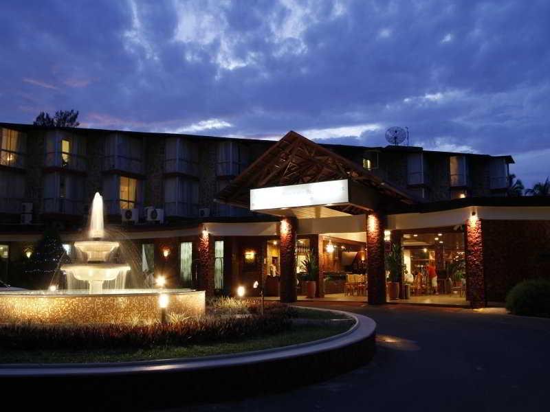 Berjaya Beau Vallon Bay Resort & Casino Exterior photo