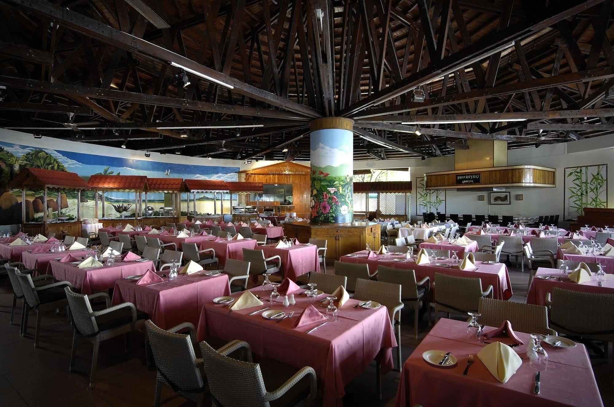 Berjaya Beau Vallon Bay Resort & Casino Exterior photo